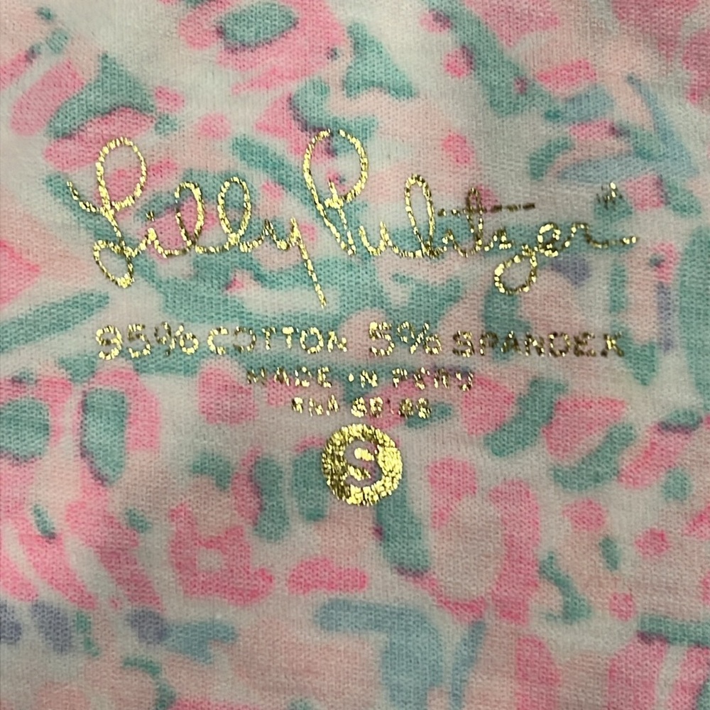 Lilly Pulitzer Short Sleeve V-neck T-shirt Size Small - Picture 5 of 8